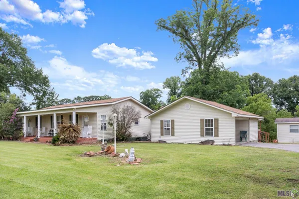 $235,000 | 1602 Valverda Road, Maringouin, LA 70757