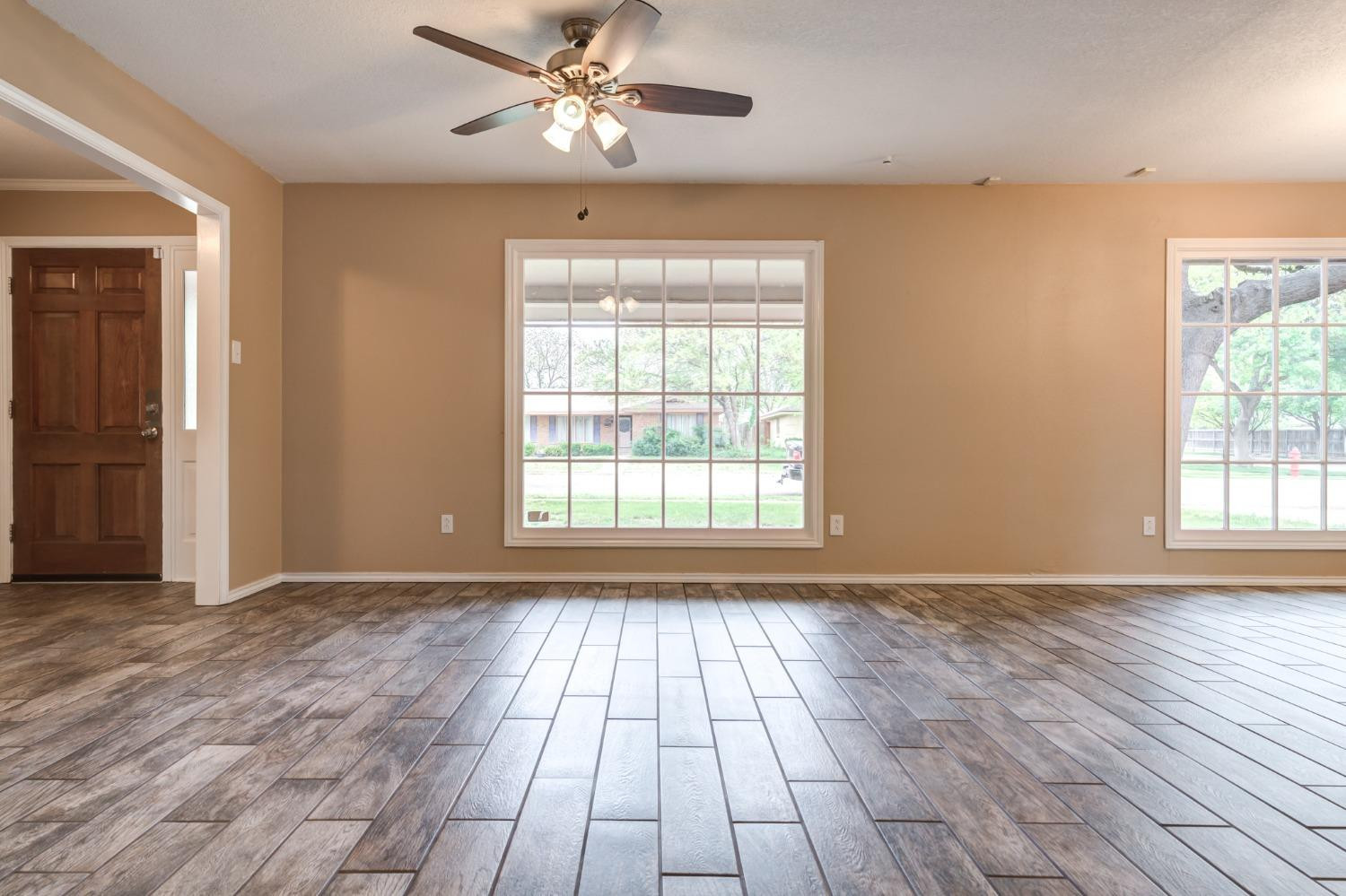3103 59th Street Lubbock, TX 79413 - Photo 2 of 43 Photo 2