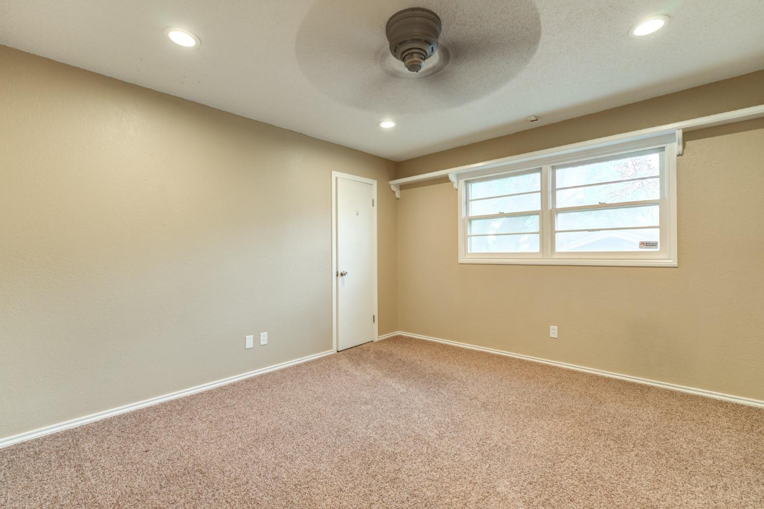 3103 59th Street Lubbock, TX 79413 - Photo 32 of 43 Photo 32