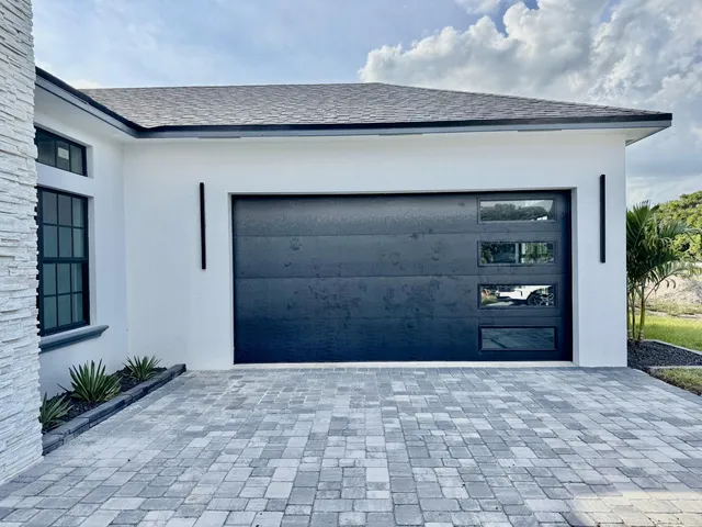 a view of a lake and outdoor space
