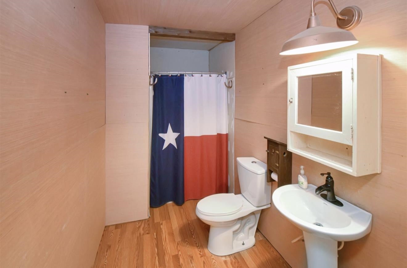 655 County Road 4525 Warren, TX 77664 - Photo 6 of 14