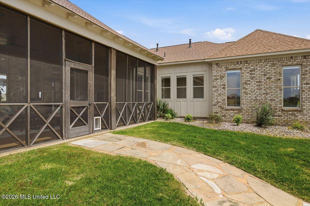 109 Hannalea Place Flora, MS 39071 - Photo 52 of 77 52-109 Hannalea Pl _ Hometoursms.com