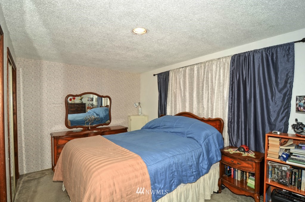307 South 19th Street Renton, WA 98055 - Photo 13 of 25 Gallery Image 13
