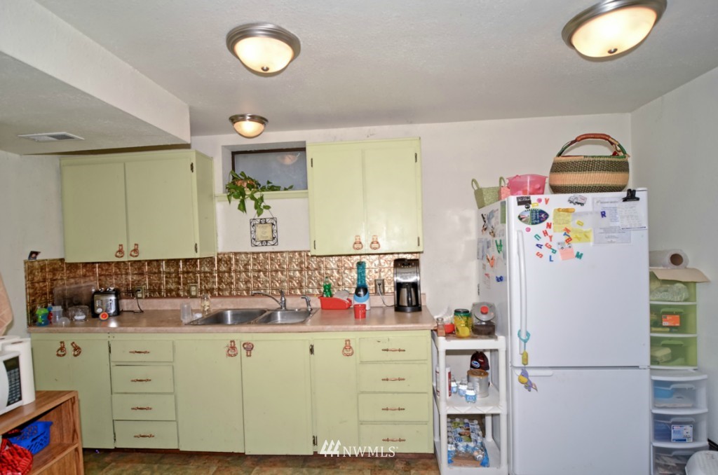 307 South 19th Street Renton, WA 98055 - Photo 15 of 25 Gallery Image 15