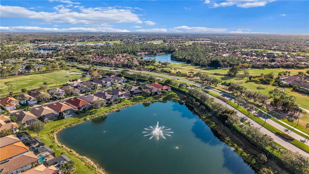 7875 Valencia Court Naples, FL 34113 - Photo 33 of 38 Aerial view of property and surrounding area