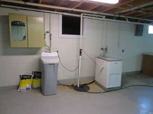 $249,900 | 93 Greenway Drive, Goshen, IN 46526