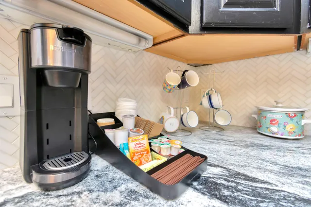 $8,000 | 10007 Hickory Trail Lane, Houston, TX 77064