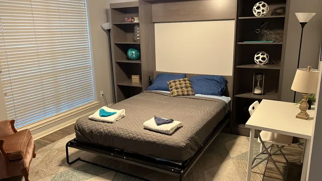 $8,000 | 10007 Hickory Trail Lane, Houston, TX 77064