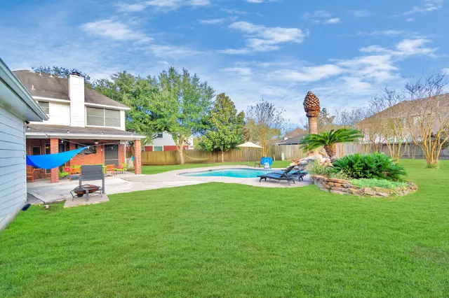 $8,000 | 10007 Hickory Trail Lane, Houston, TX 77064