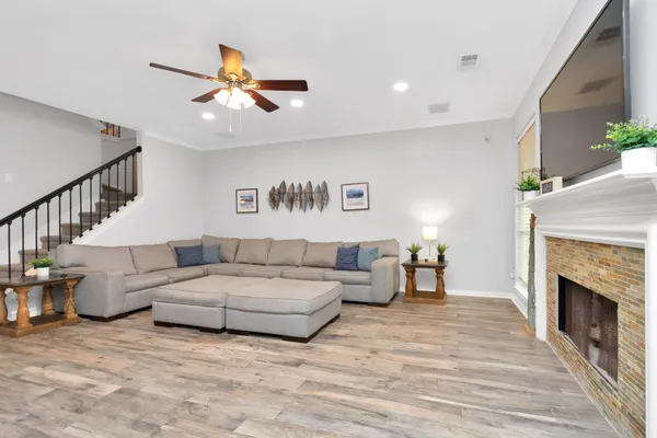 $10,500 | 10007 Hickory Trail Lane, Houston, TX 77064