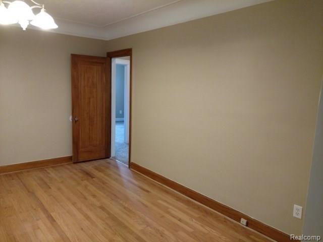 5581 Yorkshire Road Detroit, MI 48224 - Photo 21 of 27 IMG_20160409_185020650_640x480.jpg
