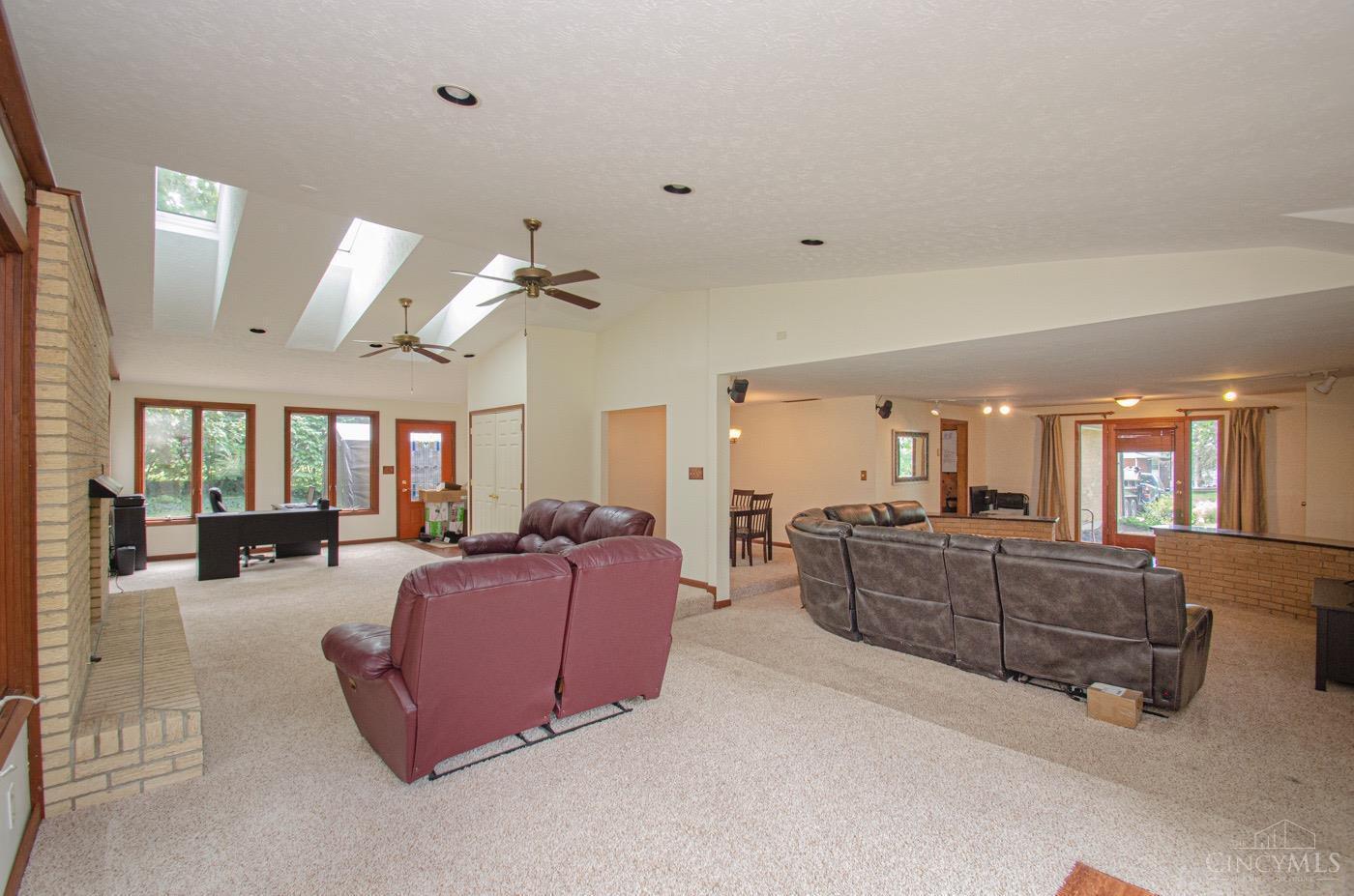 41 Lynn Rae Circle Centerville, OH 45458 - Photo 16 of 35