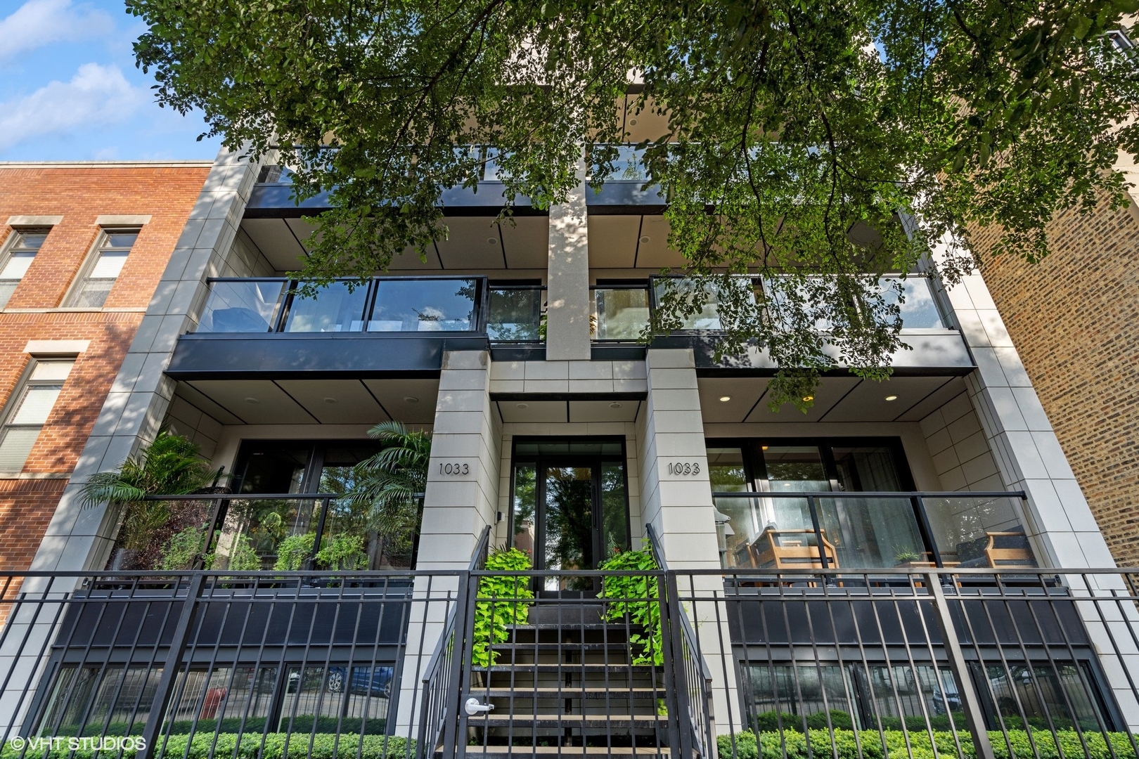 1033 South Racine Avenue, Unit 1S Chicago, IL 60607 - Photo 1 of 29