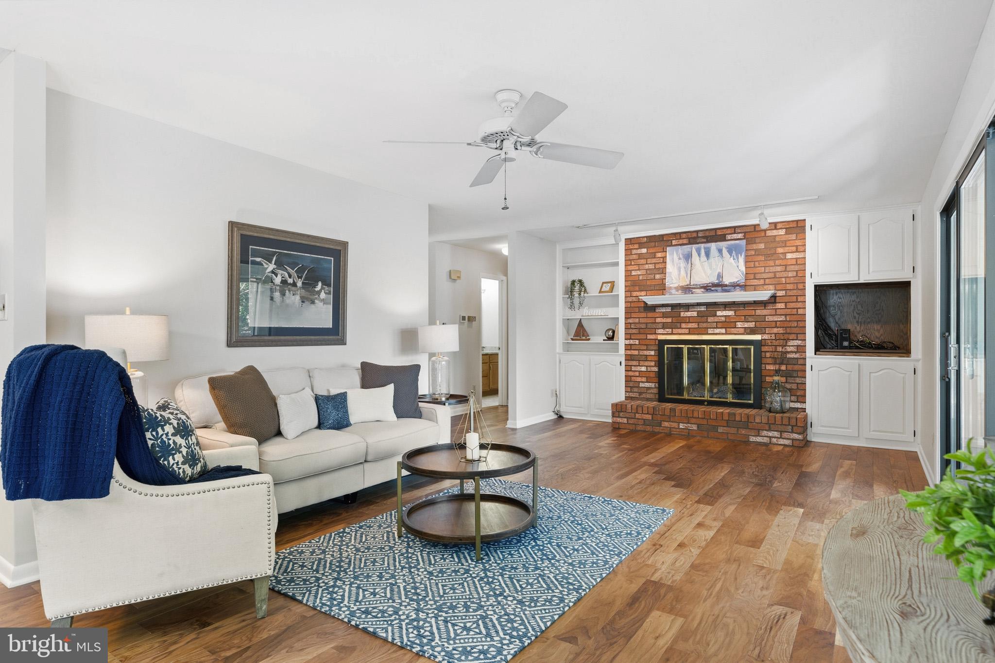 18040 Shipping Point Road Lexington Park, MD 20653 - Photo 11 of 75 Inviting and cozy living room.
