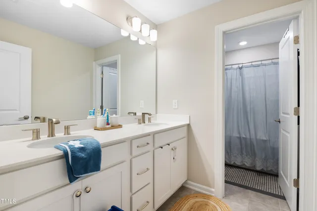 $555,000 | 504 Sun Meadow Drive, Wake Forest, NC 27587