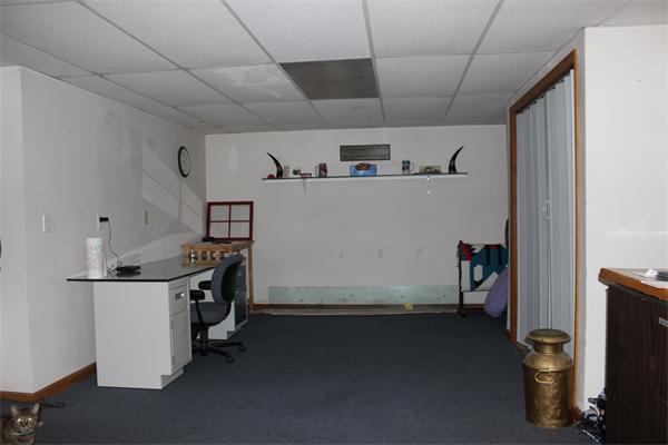 33 Muddy Pond Road Sterling, MA 01564 - Photo 17 of 19 Gallery Image 17