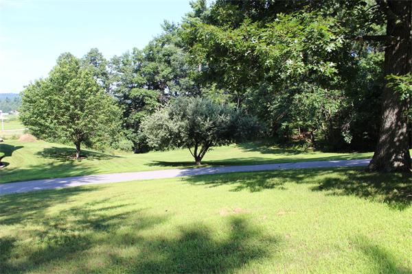 33 Muddy Pond Road Sterling, MA 01564 - Photo 4 of 19 Gallery Image 4