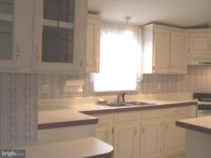570 North Layfield Road Perkiomenville, PA 18074 - Photo 10 of 18 Gallery Image 10