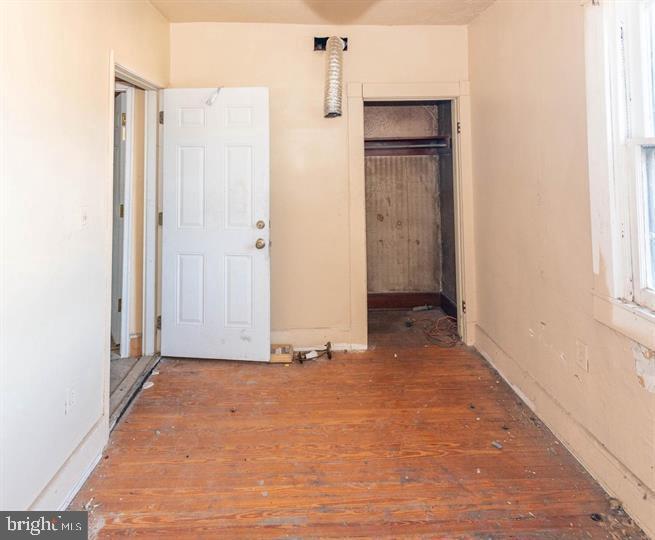 3900 5th Street Baltimore, MD 21225 - Photo 27 of 32 a view of a closet area with an empty room