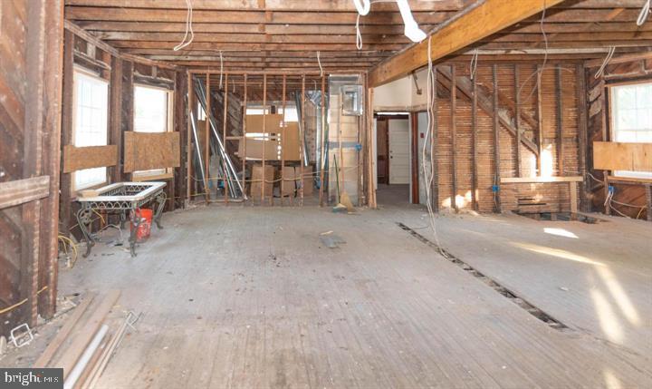 3900 5th Street Baltimore, MD 21225 - Photo 32 of 32 a view of a house with backyard and porch