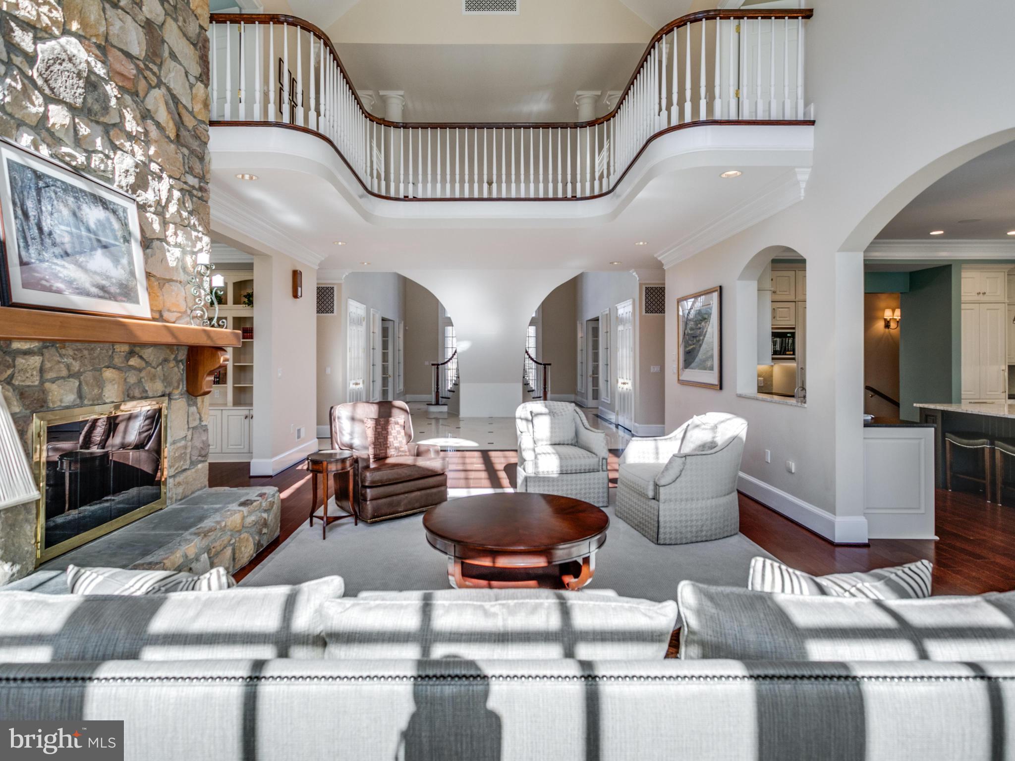 10207 East Hunter Valley Road Vienna, VA 22181 - Photo 5 of 26 VIEW FROM GREAT ROOM TO FOYER
