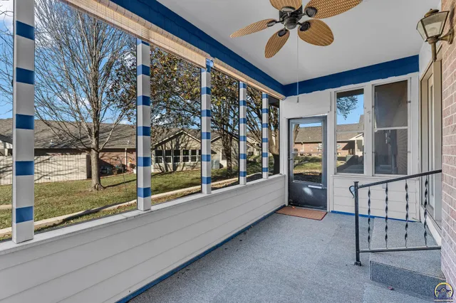 $245,000 | 2393 Southwest Honeysuckle Lane, Topeka, KS 66614