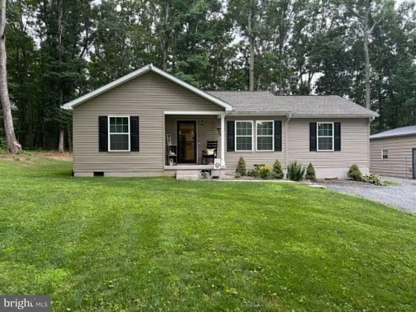 $314,900 | 186 Bristol Springs Way, Slanesville, WV 25444
