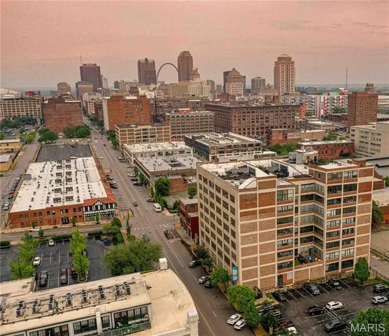 $200,000 | 2020 Washington Avenue, Unit 713, St. Louis, MO 63103