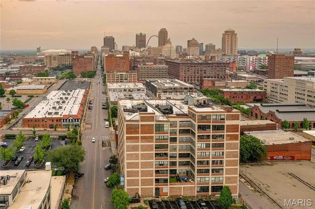 $200,000 | 2020 Washington Avenue, Unit 713, St. Louis, MO 63103