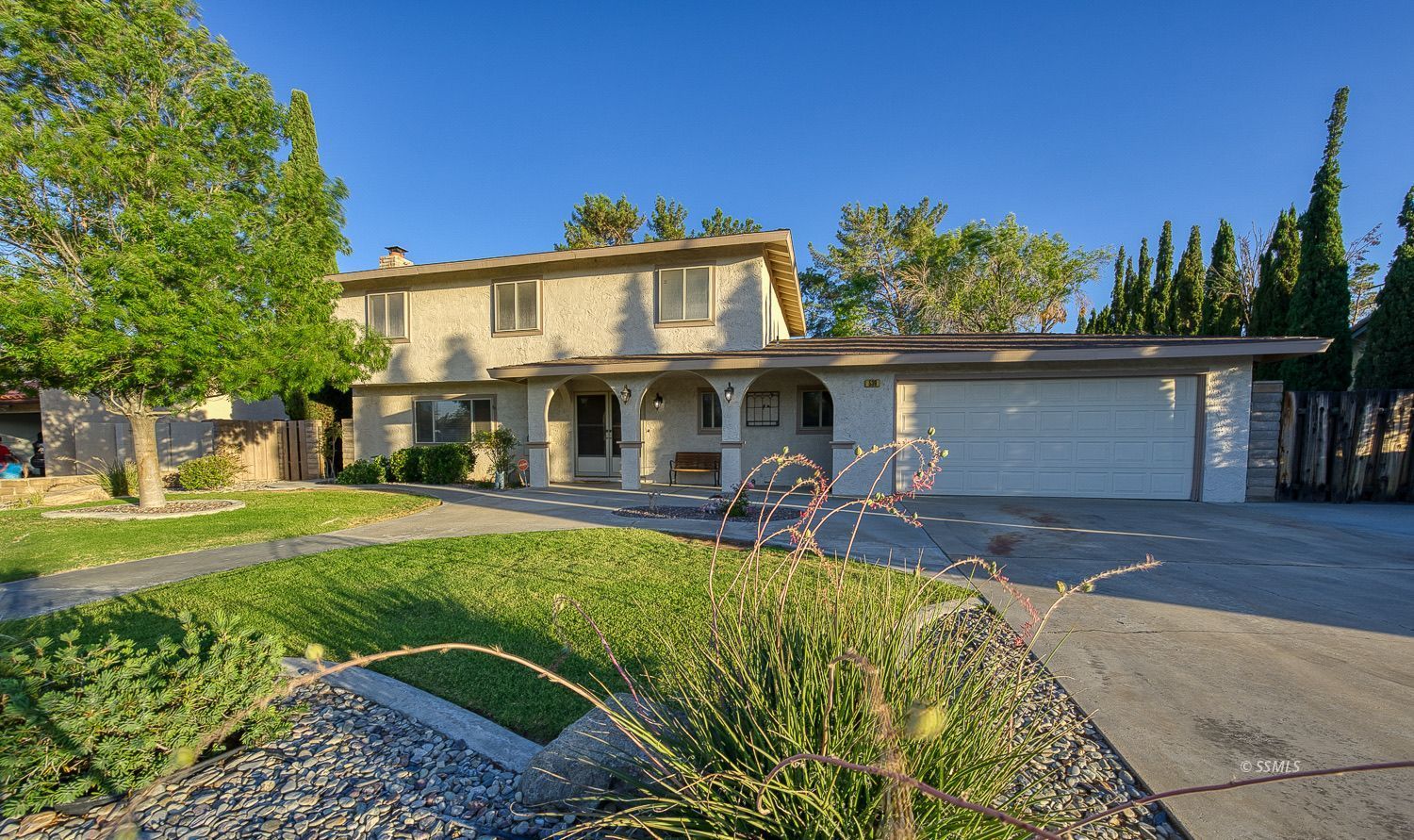 539 West Wasp Avenue Ridgecrest, CA 93555 - Photo 2 of 47