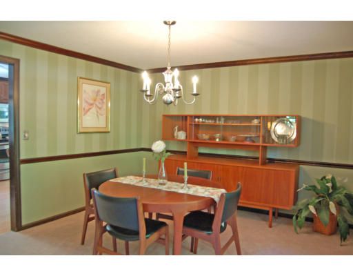 19 Thayer Heights Road Hopkinton, MA 01748 - Photo 11 of 22 Gallery Image 11