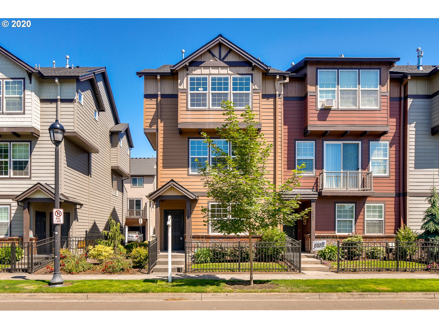 4841 Southeast Davis Road Hillsboro, OR 97123 - Photo 1 of 27 Gallery Image 1