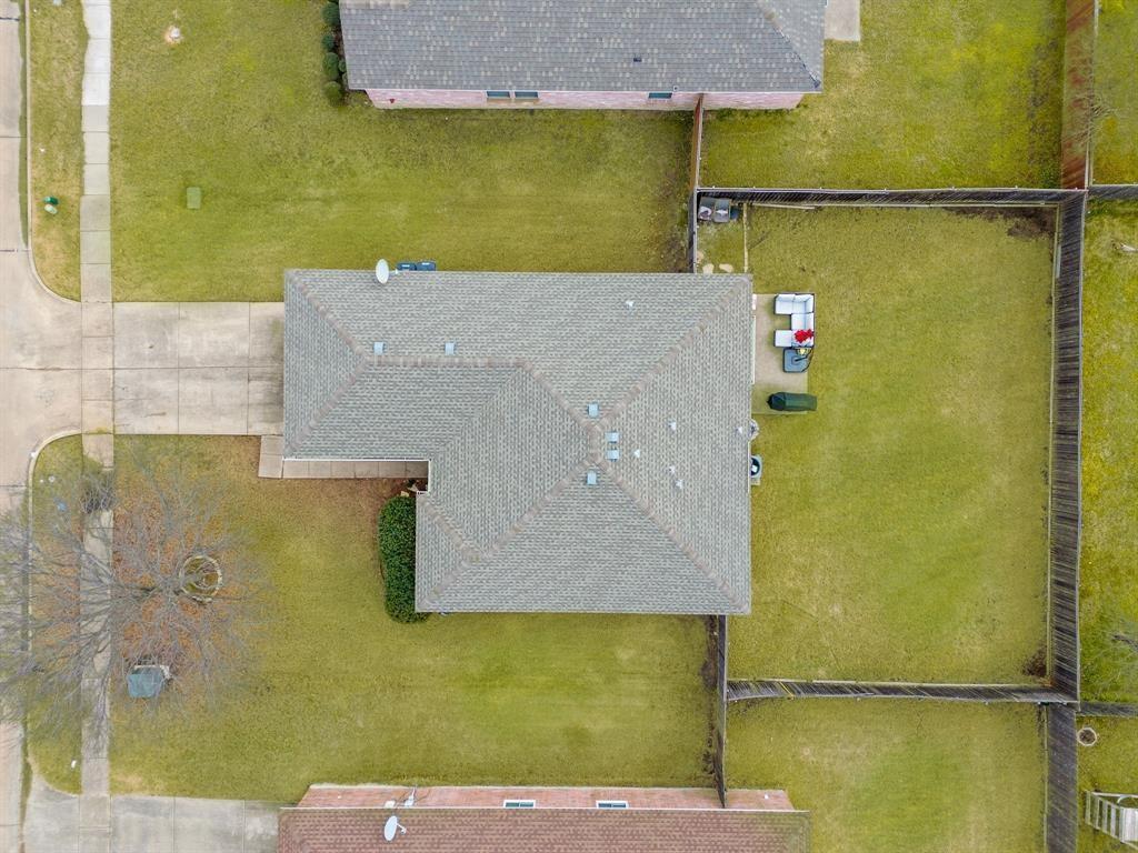 713 Baldwin Road Wylie, TX 75098 - Photo 29 of 29 view of a bathroom