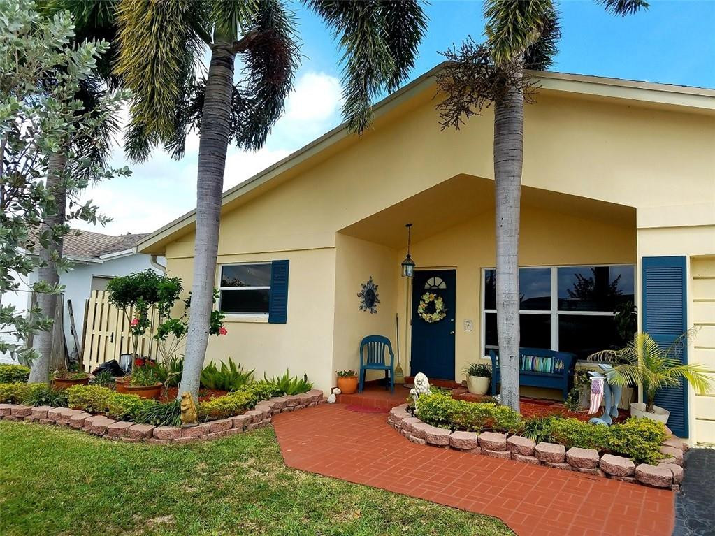 22642 Southwest 64th Way Boca Raton, FL 33428 - Photo 1 of 26 Photo 1