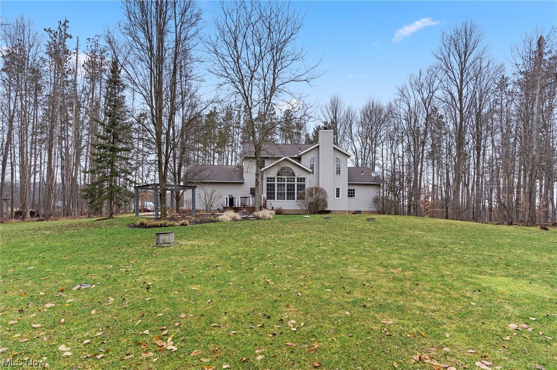 17075 Reeves Road Middlefield, OH 44062 - Photo 12 of 45