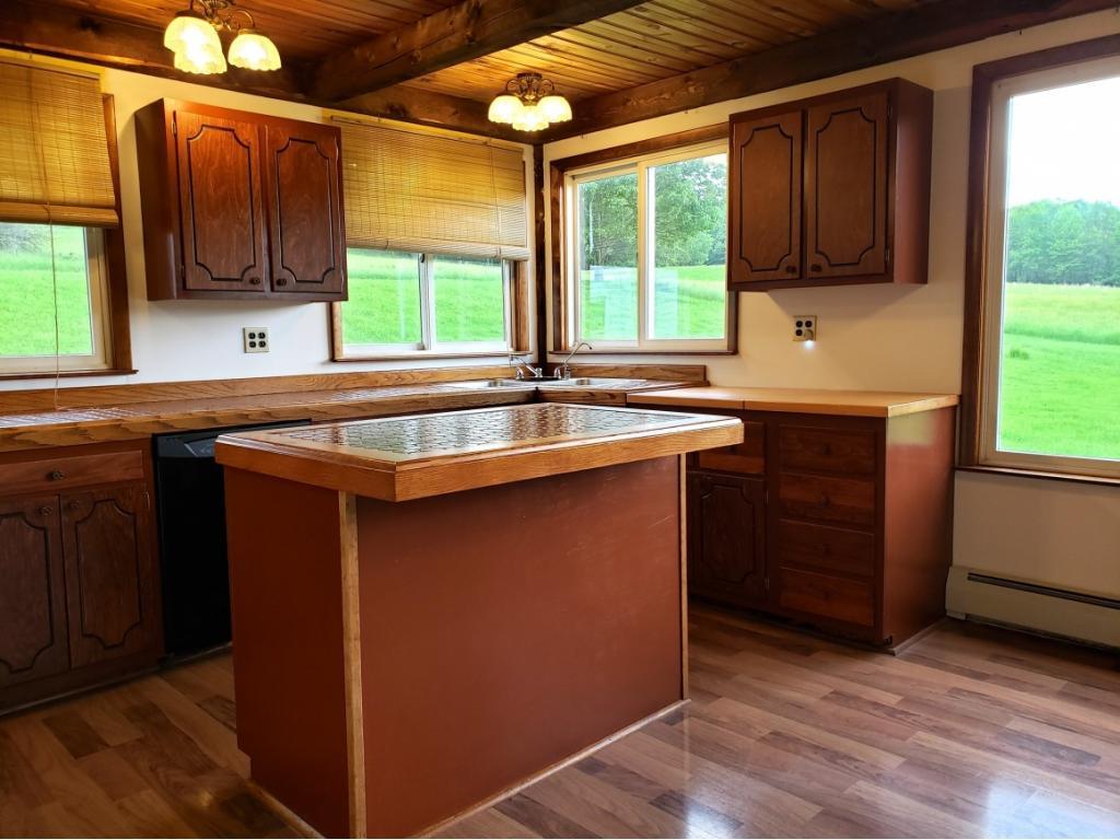 48 Horan Road Vestal, NY 13850 - Photo 5 of 22 Gallery Image 5
