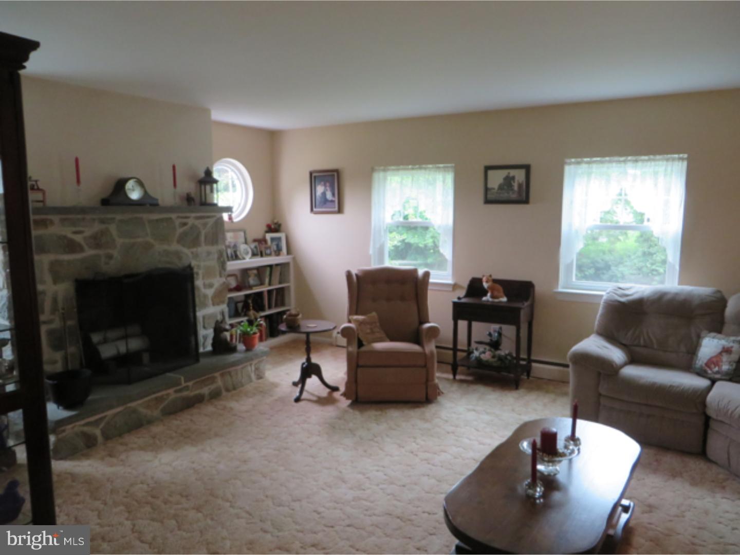 909 Newcomen Road Chester Springs, PA 19425 - Photo 7 of 25 Gallery Image 7