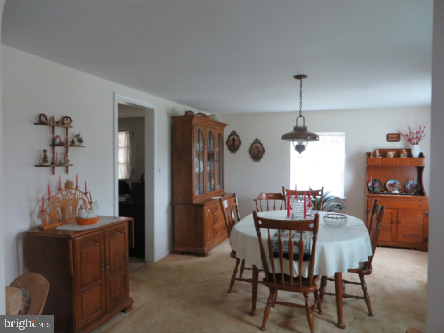 909 Newcomen Road Chester Springs, PA 19425 - Photo 10 of 25 Gallery Image 10