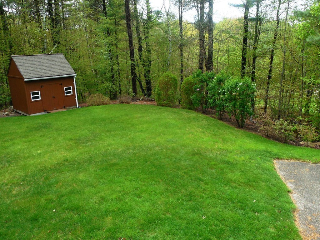 43 Lyman Barnes Road Brimfield, MA 01010 - Photo 8 of 30 Gallery Image 8