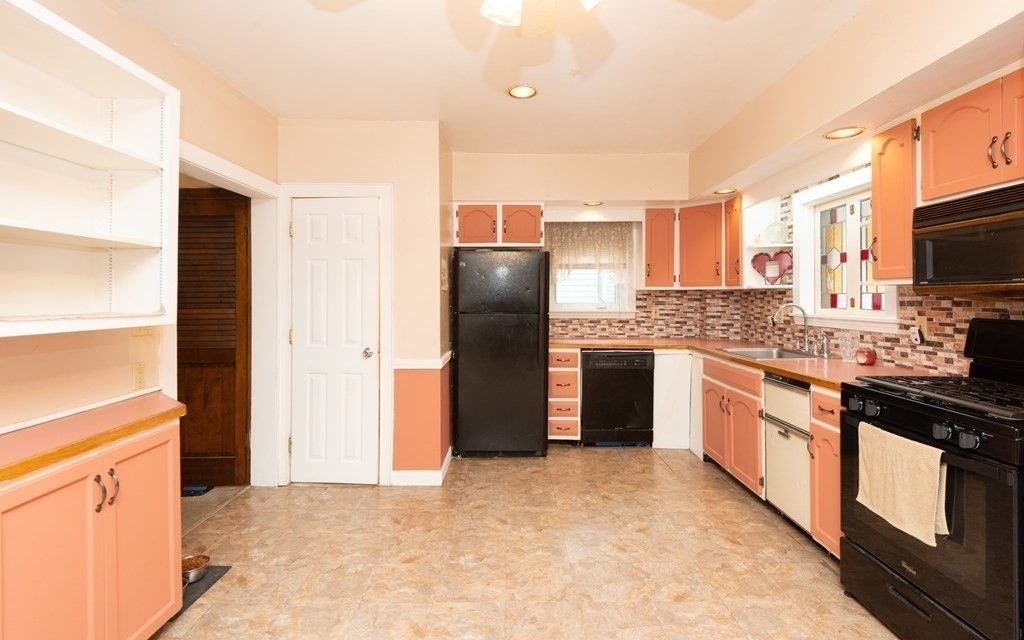 142 Bellevue Road Lynn, MA 01904 - Photo 15 of 42 Gallery Image 15