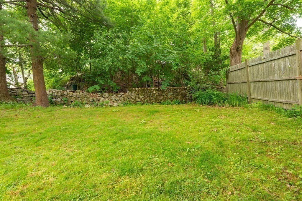 142 Bellevue Road Lynn, MA 01904 - Photo 41 of 42 Gallery Image 41
