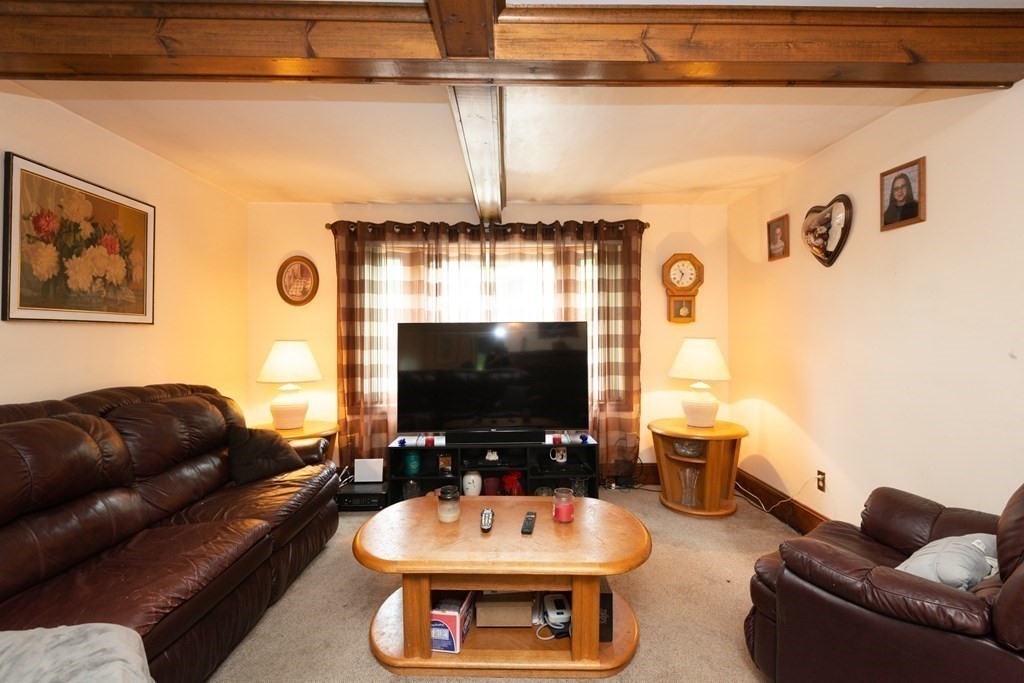 142 Bellevue Road Lynn, MA 01904 - Photo 8 of 42 Gallery Image 8