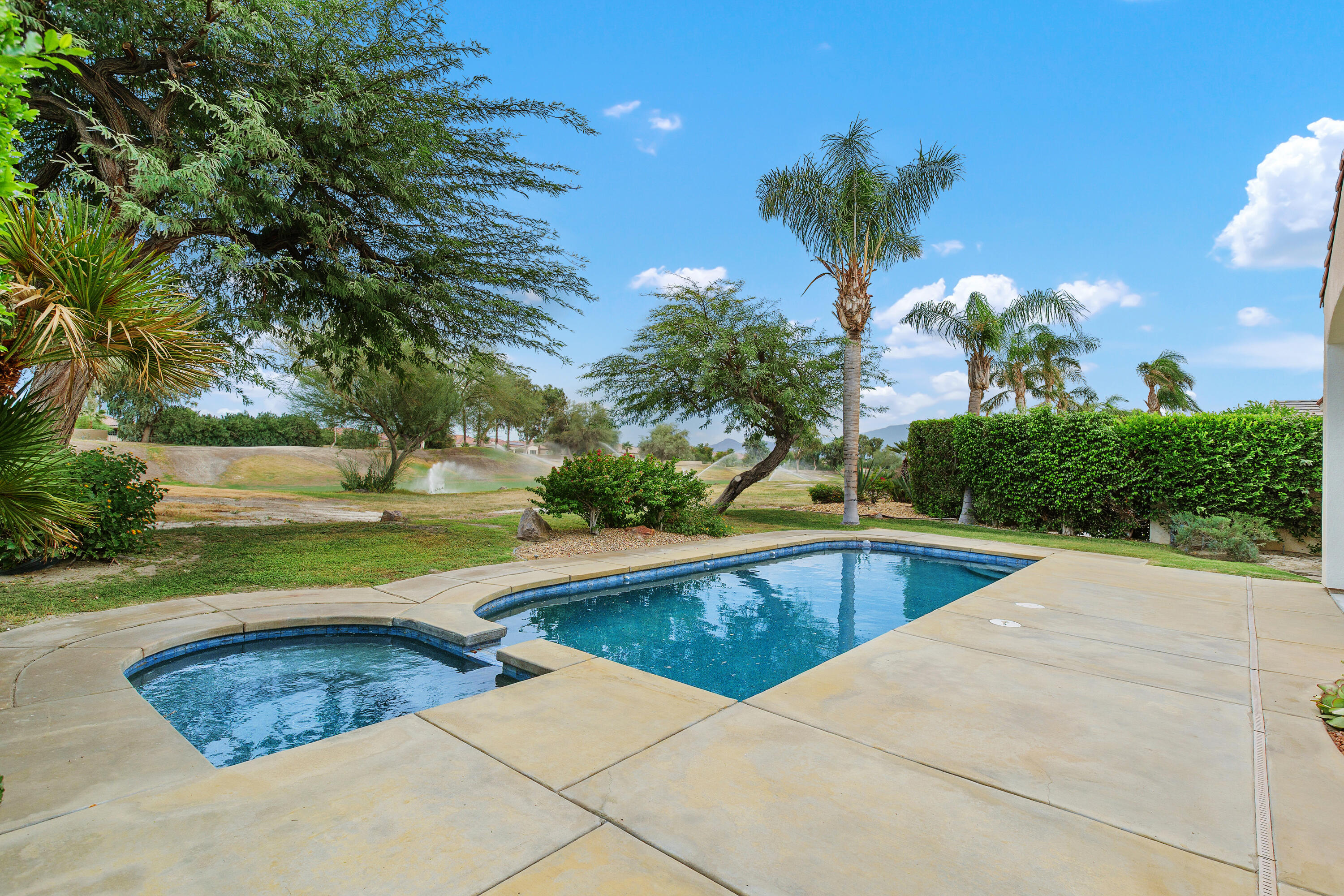 20 Vía Bella Rancho Mirage, CA 92270 - Photo 20 of 27 31_11920536_184060_184060-EI-131