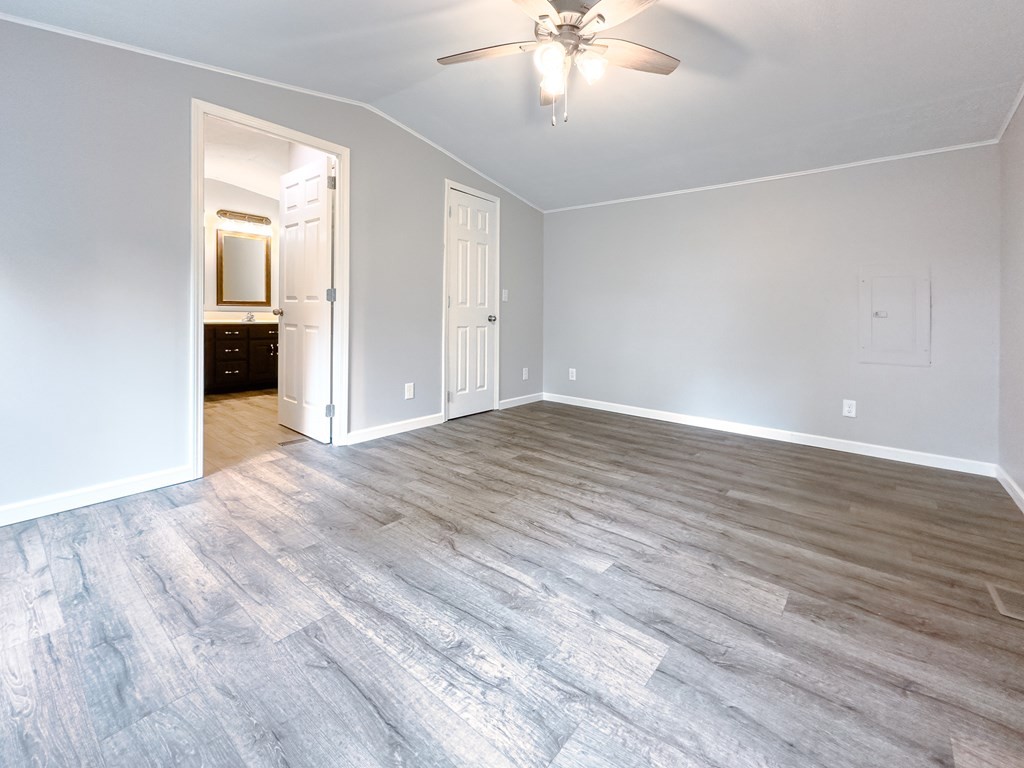 157 Favorite Way Dalton, GA 30721 - Photo 8 of 19 Gallery Image 8