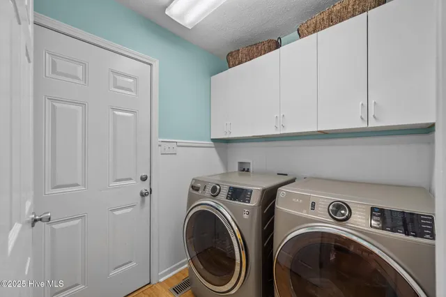 $337,500 | 206 Lansing Court, Jacksonville, NC 28540