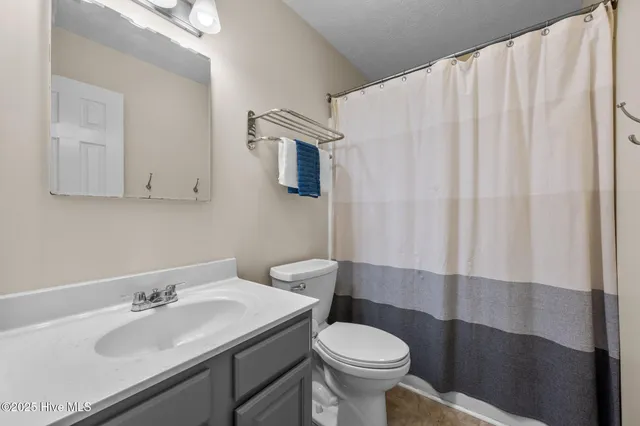 $337,500 | 206 Lansing Court, Jacksonville, NC 28540