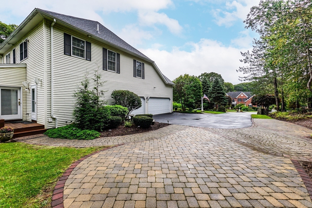 52 Greenwood Road Hopkinton, MA 01748 - Photo 39 of 42 Gallery Image 39