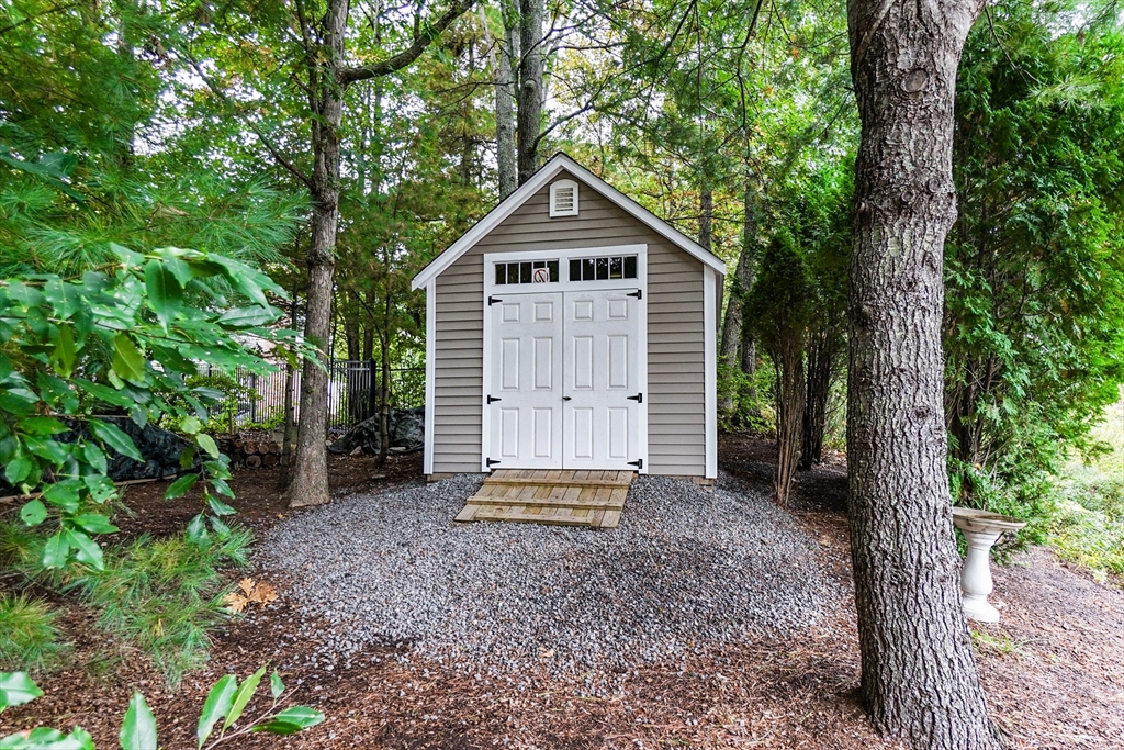 52 Greenwood Road Hopkinton, MA 01748 - Photo 40 of 42 Gallery Image 40