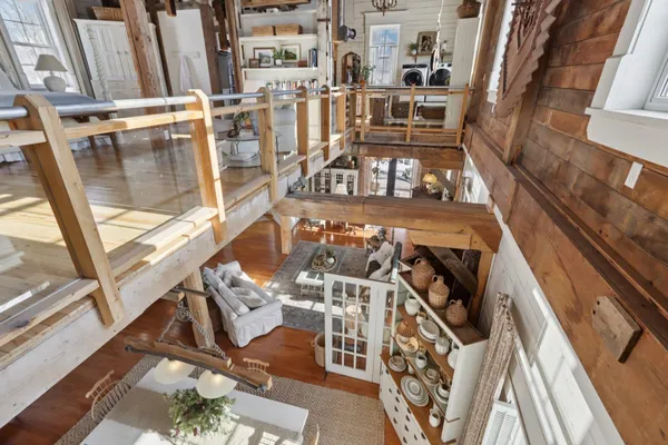 $849,000 | 33511 Old Mill Drive, Lone Rock, WI 53556