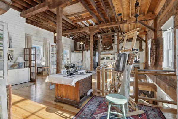 $849,000 | 33511 Old Mill Drive, Lone Rock, WI 53556